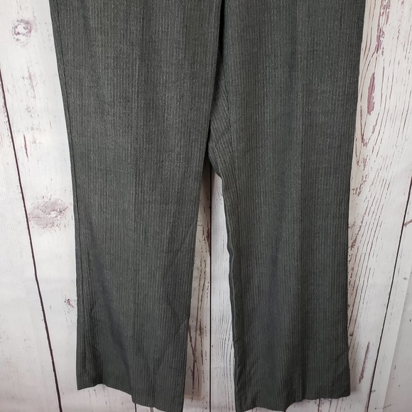 Apt. 9 Dress Pants Womens Size 10 Flat Front Striped Rayon Gray - Picture 4 of 9